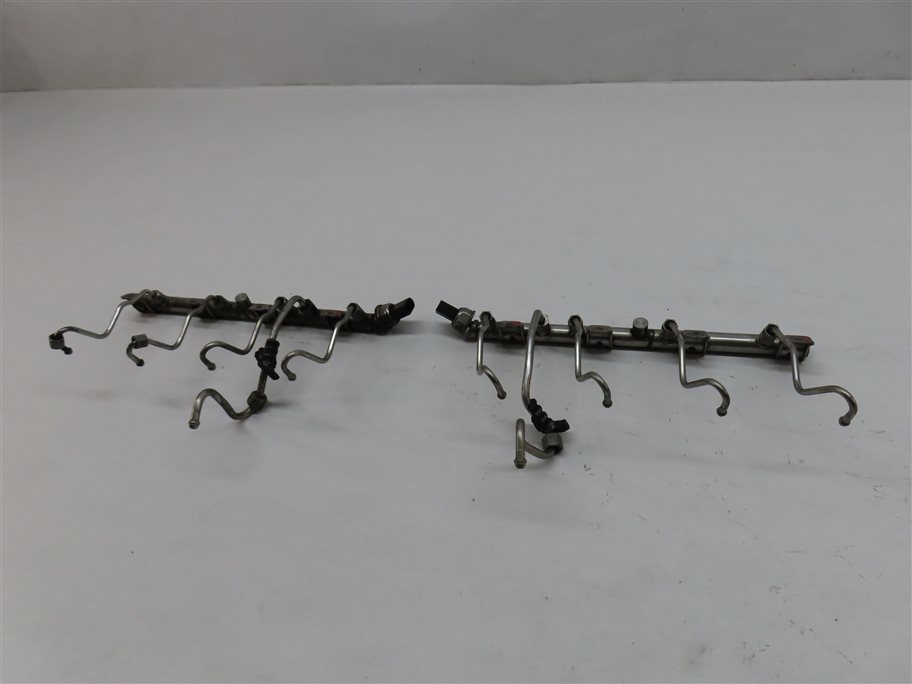 Thumbnail 4: 13 BMW X5 SUV (E70) 4.4TT (N63) ENGINE MOTOR FUEL RAIL SET/2 w/ LINES