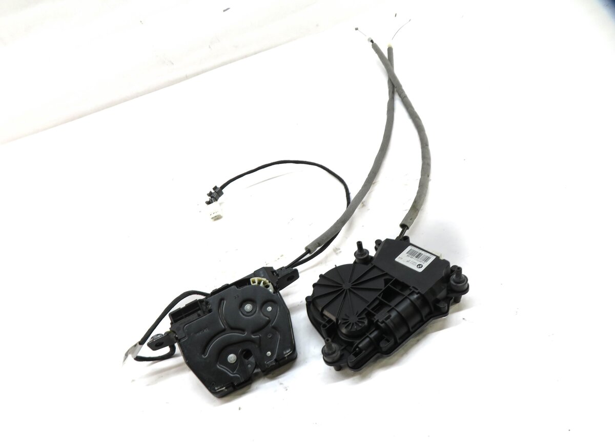 Thumbnail 2: 2011 BMW 550iGT (F07) REAR UPPER TRUNK LOCK LATCH ACTUATOR w/ SOFT CLOSE MOTOR