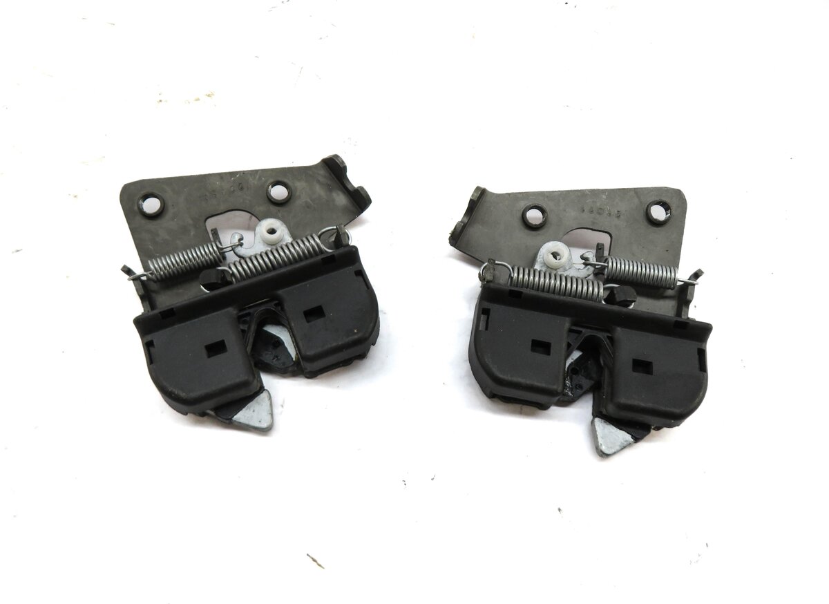 Thumbnail 2: 2011 BMW 550iGT (F07) LEFT & RIGHT REAR SEAT LOCK LATCH SET-2