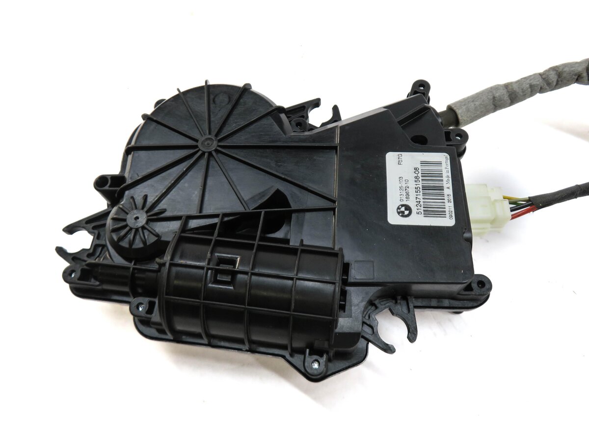 Thumbnail 3: 2011 BMW 550iGT (F07) REAR LOWER TRUNK LOCK LATCH ACTUATOR w/ SOFT CLOSE MOTOR