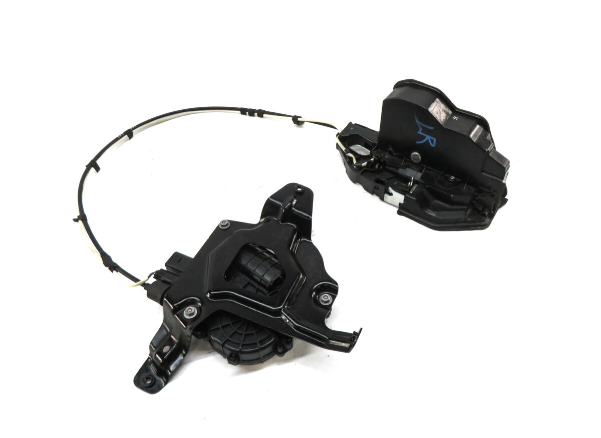 2010-2017 BMW 535iGT 550iGT (F07) LEFT SIDE REAR DOOR SOFT CLOSE DOOR LOCK LATCH