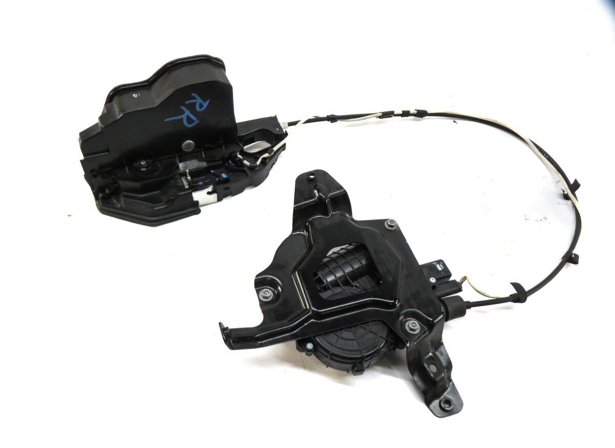 2010-2017 BMW 535iGT 550iGT (F07) RIGHT REAR DOOR SOFT CLOSE DOOR LOCK LATCH