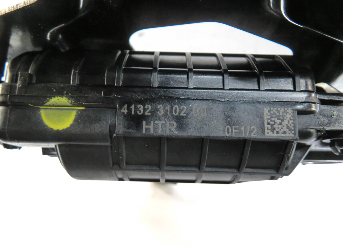 Thumbnail 5: 2010-2017 BMW 535iGT 550iGT (F07) RIGHT REAR DOOR SOFT CLOSE DOOR LOCK LATCH
