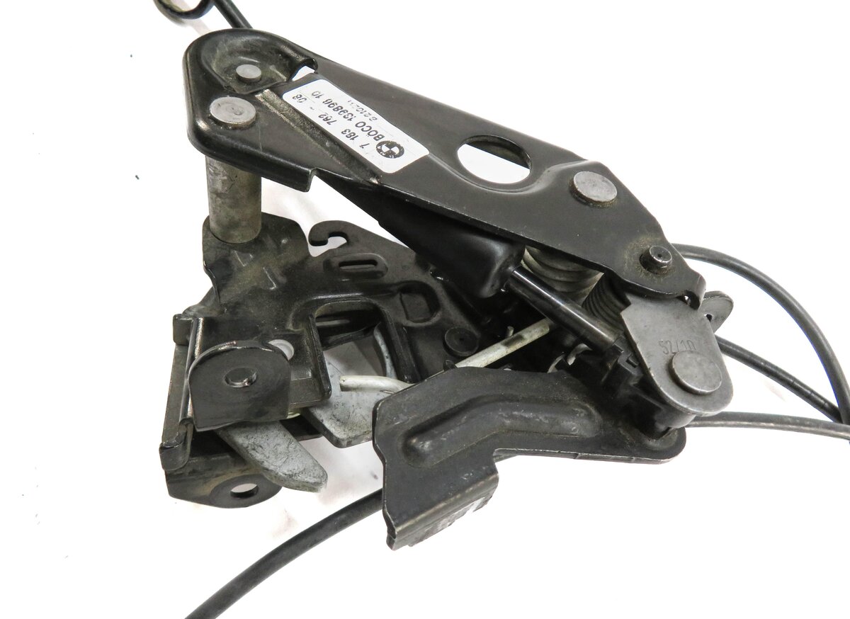 Thumbnail 5: 2011 BMW 550iGT (F07) FRONT LEFT & RIGHT LOWER HOOD LOCK LATCH SET w/ CABLE