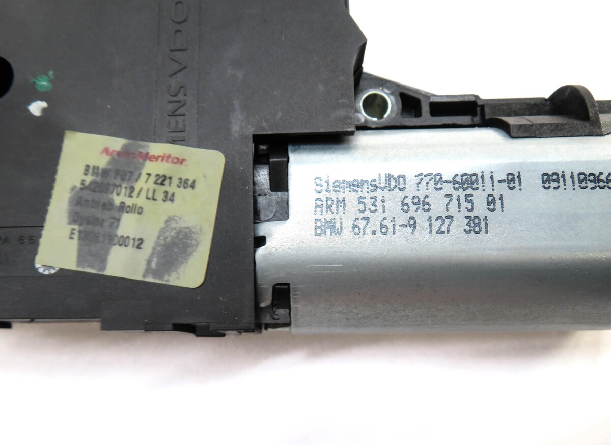 Thumbnail 4: 2010-2017 BMW 535iGT 550iGT (F07) PANORAMIC SUNROOF WINDOW MOTOR