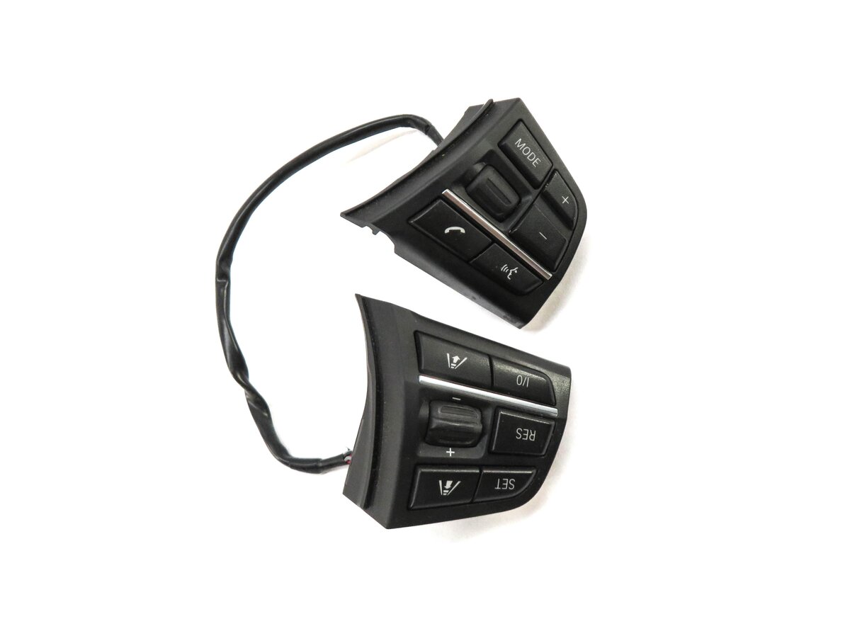 Thumbnail 1: 2011 BMW 550iGT (F07) LANE DEPARTURE STEERING WHEEL SWITCH BUTTON SET-2