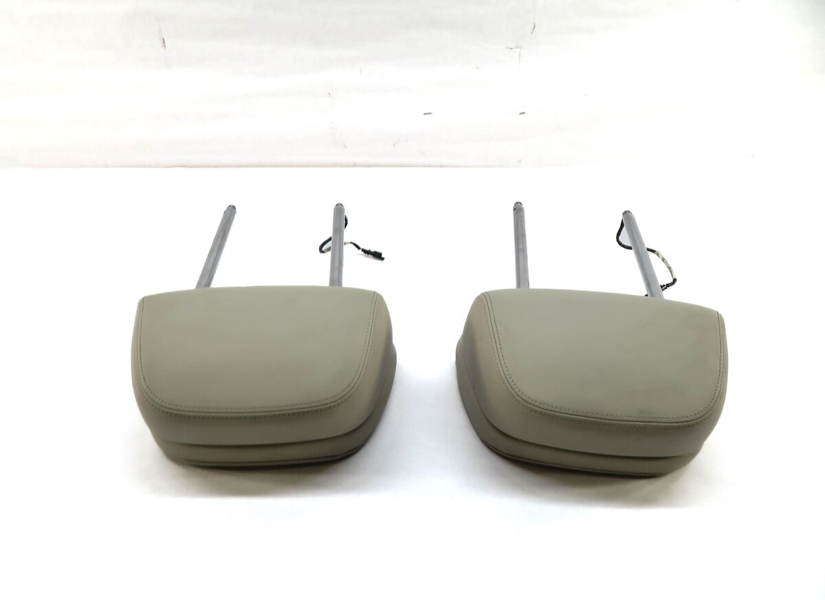Thumbnail 4: 10-13 BMW 535iGT 550iGT (F07) FRONT LEFT & RIGHT ACTIVE SEAT HEADREST SET IVORY