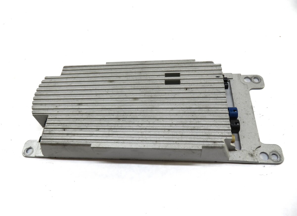 Thumbnail 2: 2011 BMW 550iGT (F07) BLUETOOTH COMMUNICATION TELEMATICS COMBOX CONTROL MODULE