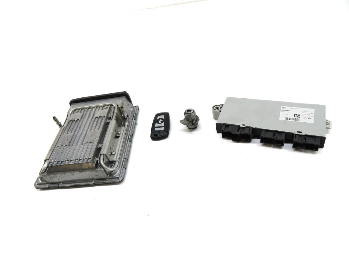 Thumbnail 2: 09-13 BMW 550i 650i 750i B7 (F01 F06 F10) 4.4L TURBO ENGINE CAS 4 MODULE KEY SET