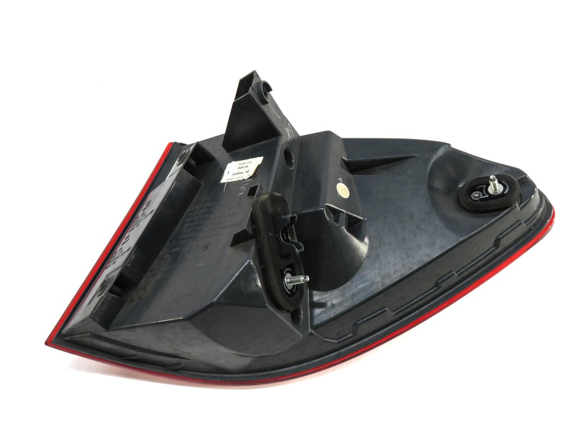 Thumbnail 4: 2010-2013 BMW 535iGT 550iGT (F07) LEFT DRIVER OUTER TAILLIGHT BRAKE LIGHT LAMP