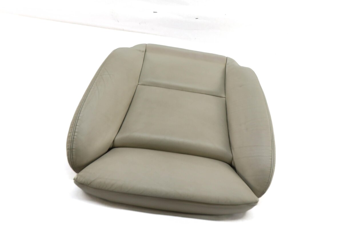 2011 BMW 550iGT (F07) PASSENGER LOWER BOTTOM HEATED SPORT SEAT CUSHION (IVORY)