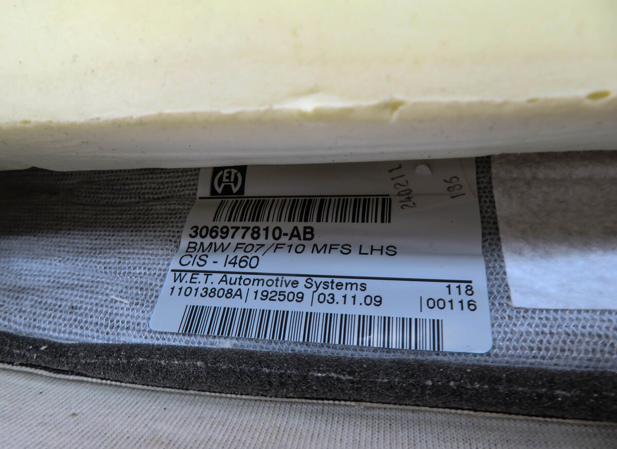 Thumbnail 7: 2011 BMW 550iGT (F07) PASSENGER LOWER BOTTOM HEATED SPORT SEAT CUSHION (IVORY)