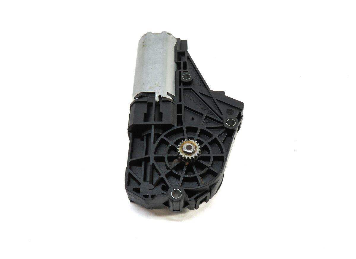 Thumbnail 3: 2010-2017 BMW 535iGT 550iGT (F07) PANORAMIC SUNROOF WINDOW MOTOR