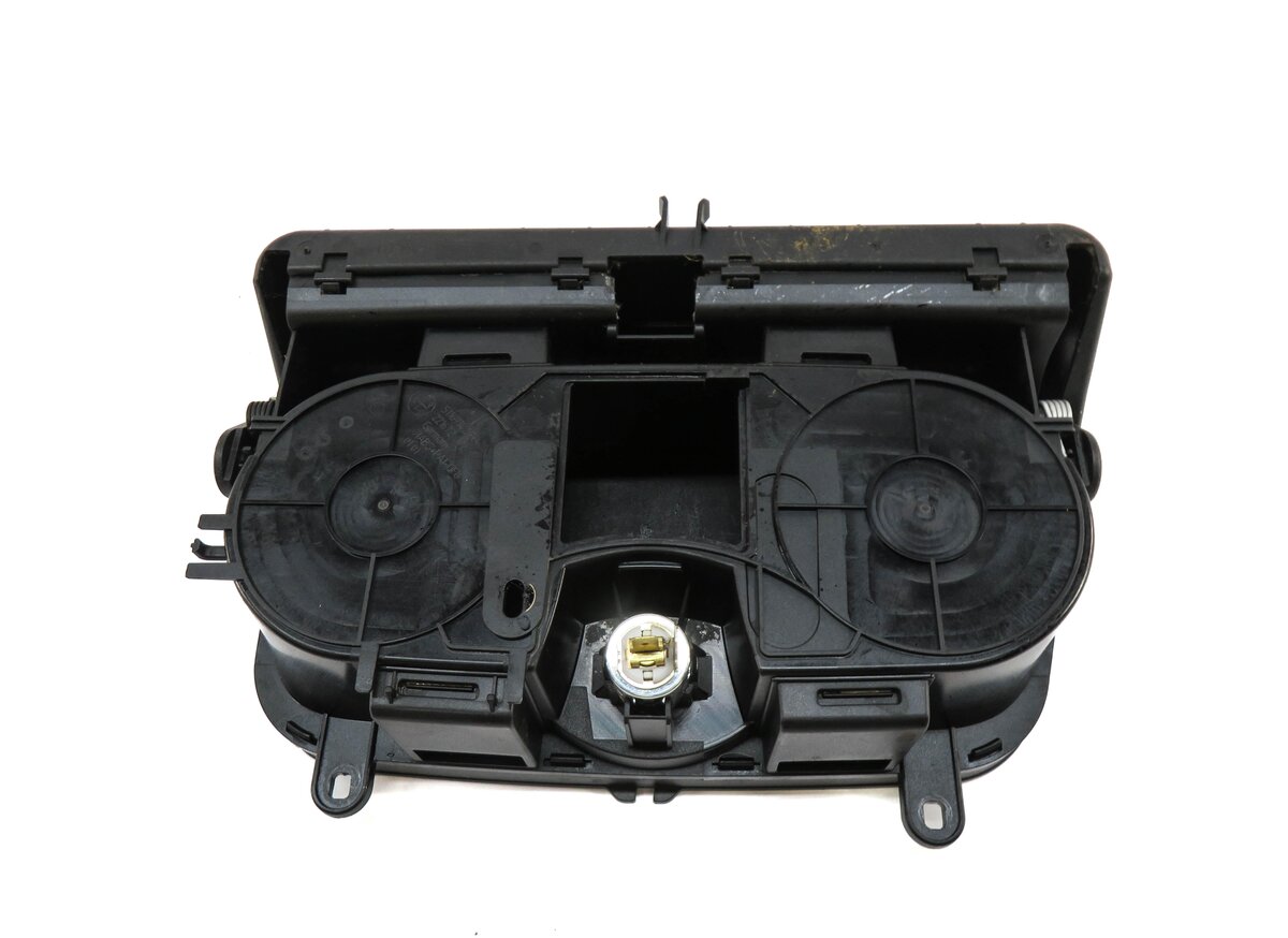 Thumbnail 4: 2011 BMW 550iGT (F07) FRONT CENTER CONSOLE DRINK CUP HOLDER w/ 12v SOCKET