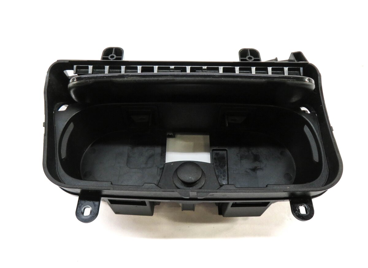 Thumbnail 5: 2011 BMW 550iGT (F07) FRONT CENTER CONSOLE DRINK CUP HOLDER w/ 12v SOCKET