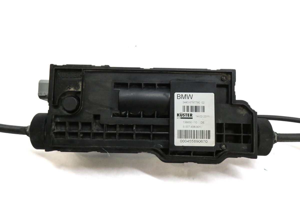 Thumbnail 5: 2011 BMW 550iGT (F07) EMERGENCY PARKING BRAKE ACTUATOR MOTOR w/ CABLES