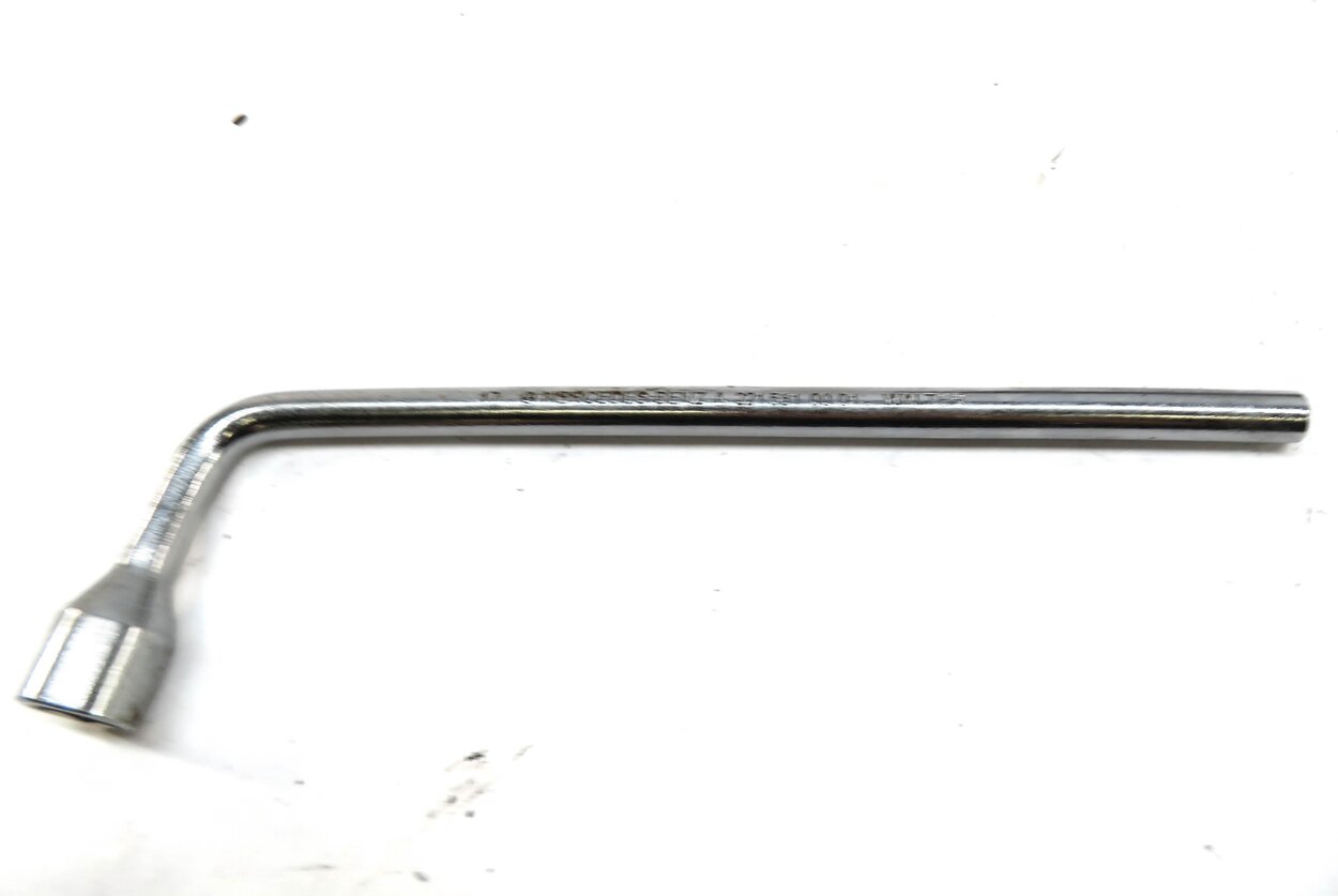 Thumbnail 4: 12-18 MERCEDES C E SL CLK CLS SLK (C207 W204 W207 W212 X204) TIRE JACK TOOL KIT