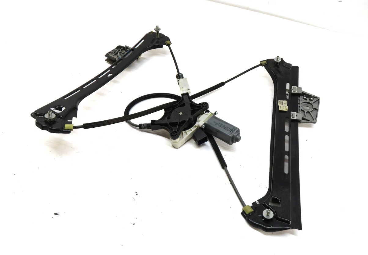 Thumbnail 1: 2012 MERCEDES E CLASS COUPE W207 FRONT LEFT DRIVER DOOR WINDOW REGULATOR & MOTOR