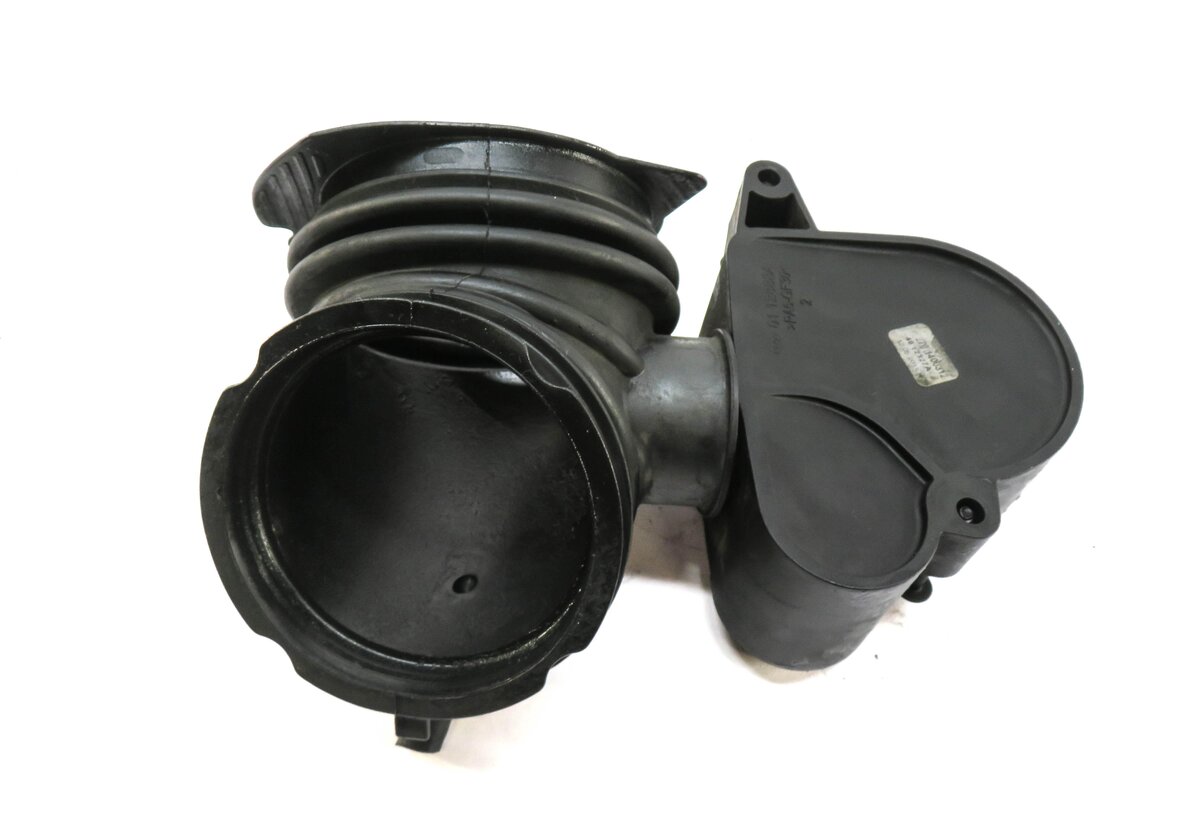 Thumbnail 4: 2012 MERCEDES E350 COUPE W207 3.5L M276 ENGINE AIR INTAKE DUCT PIPE w/ RESONATOR