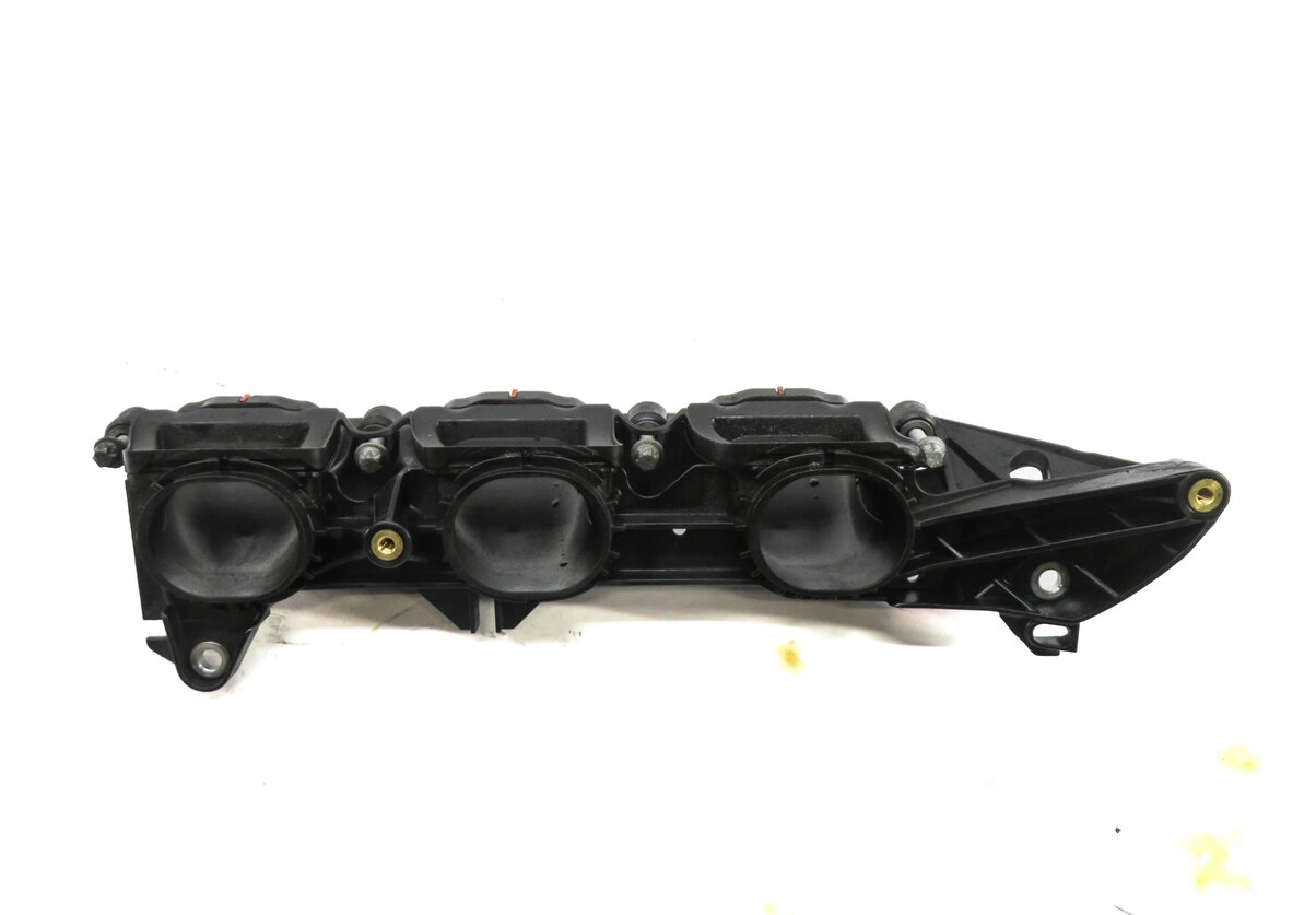 Thumbnail 2: 2012 MERCEDES C350 E350 R350 (W204 W207 W251) 3.5L - RIGHT LOWER INTAKE MANIFOLD