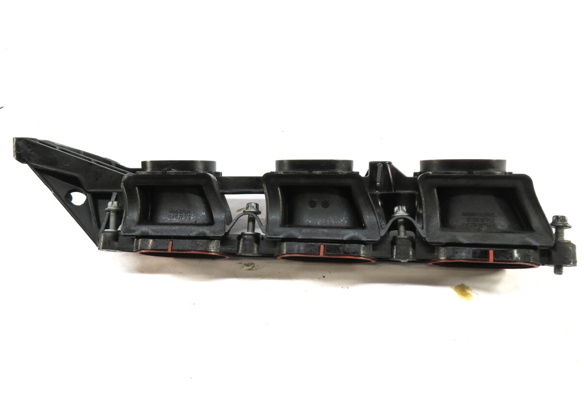 Thumbnail 3: 2012 MERCEDES C350 E350 R350 (W204 W207 W251) 3.5L - RIGHT LOWER INTAKE MANIFOLD