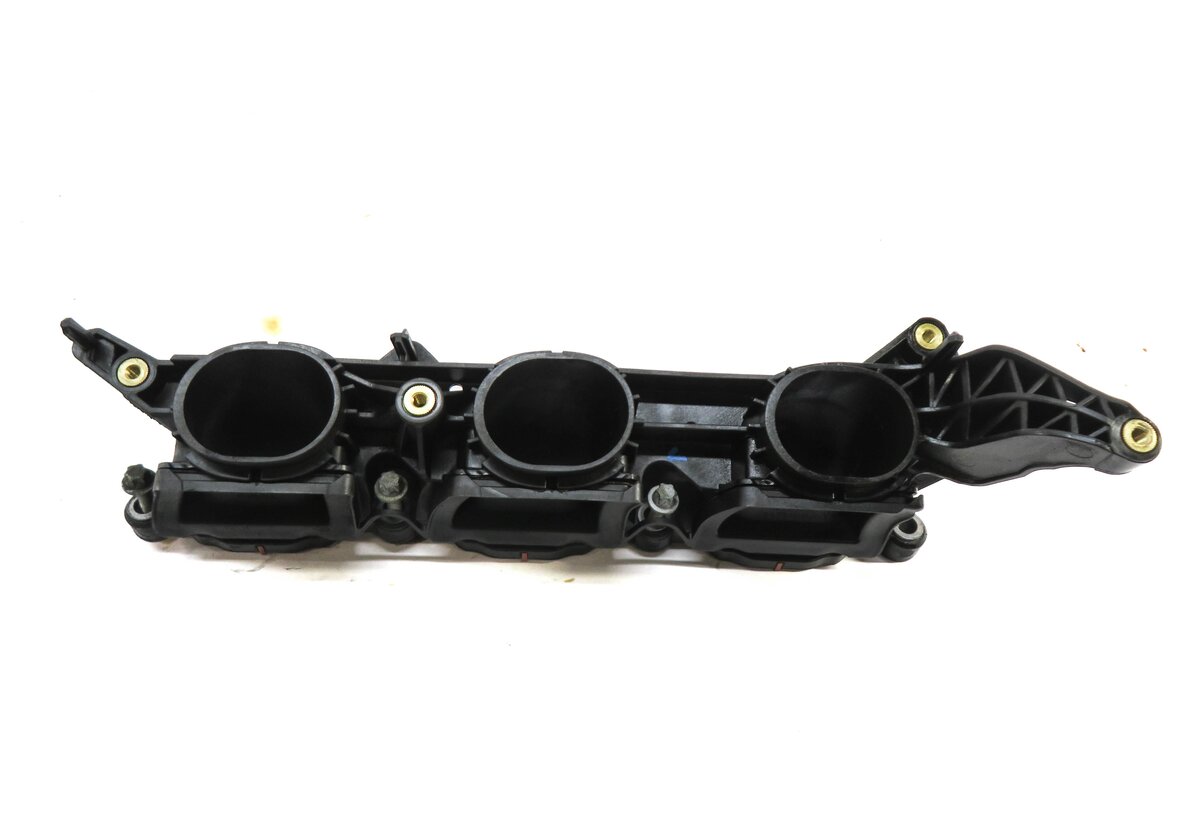 Thumbnail 3: 2012 MERCEDES C350 E350 R350 (W204 W207 W251) 3.5L - LEFT LOWER INTAKE MANIFOLD