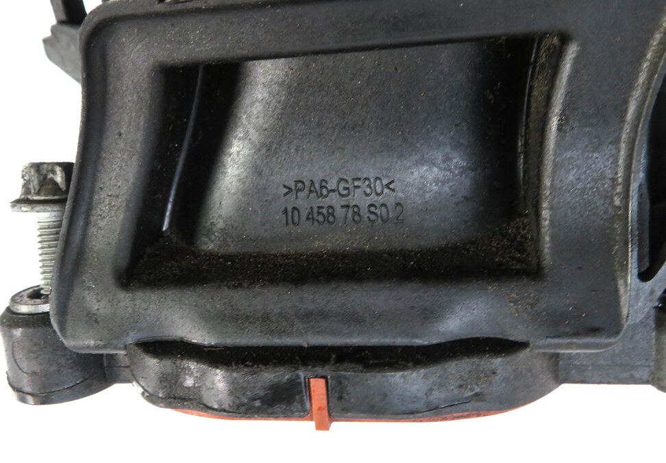 Thumbnail 6: 2012 MERCEDES C350 E350 R350 (W204 W207 W251) 3.5L - LEFT LOWER INTAKE MANIFOLD