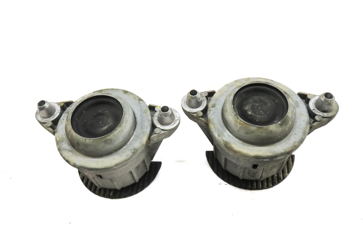 Thumbnail 2: 2012 MERCEDES E CLASS COUPE (W207) 3.5L M276 ENGINE LEFT RIGHT MOTOR MOUNT SET 2