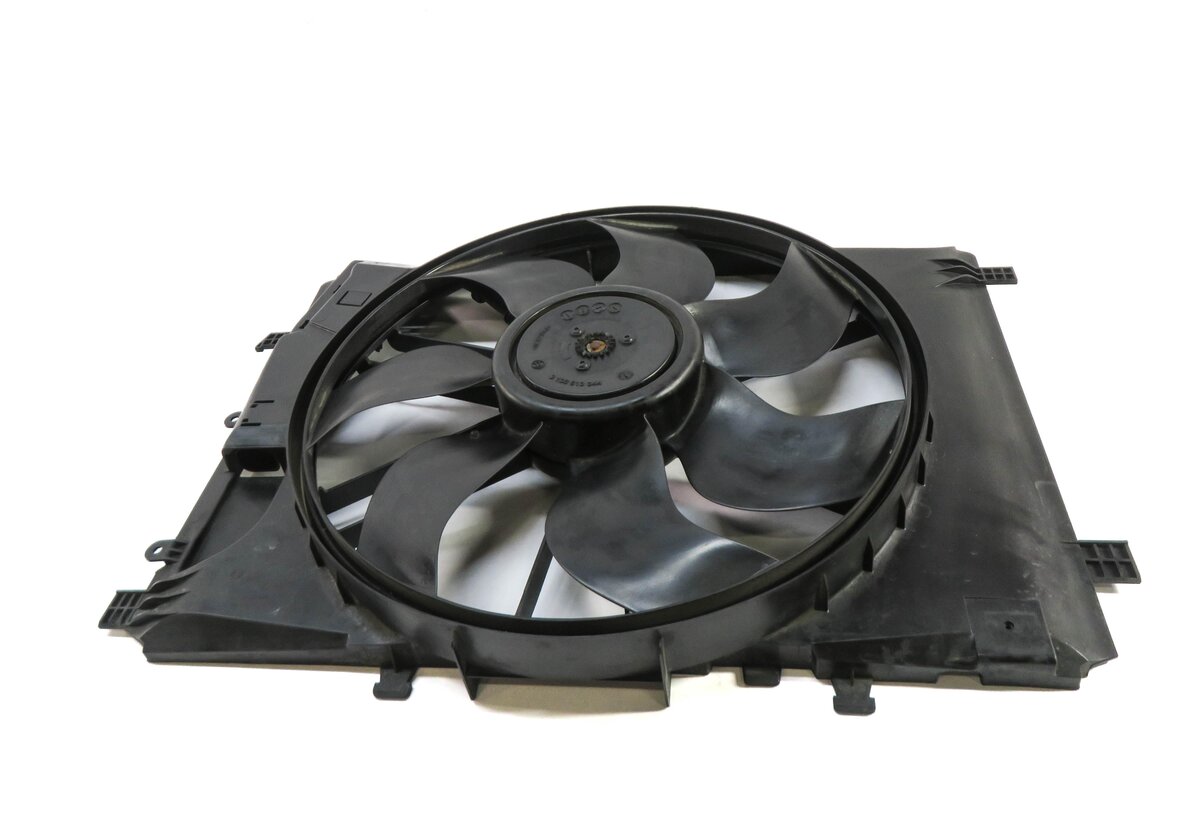 Thumbnail 2: 08-17 MERCEDES B C E CLA CLS GLK SLK (C207 W204 X204 W212) RADIATOR COOLING FAN