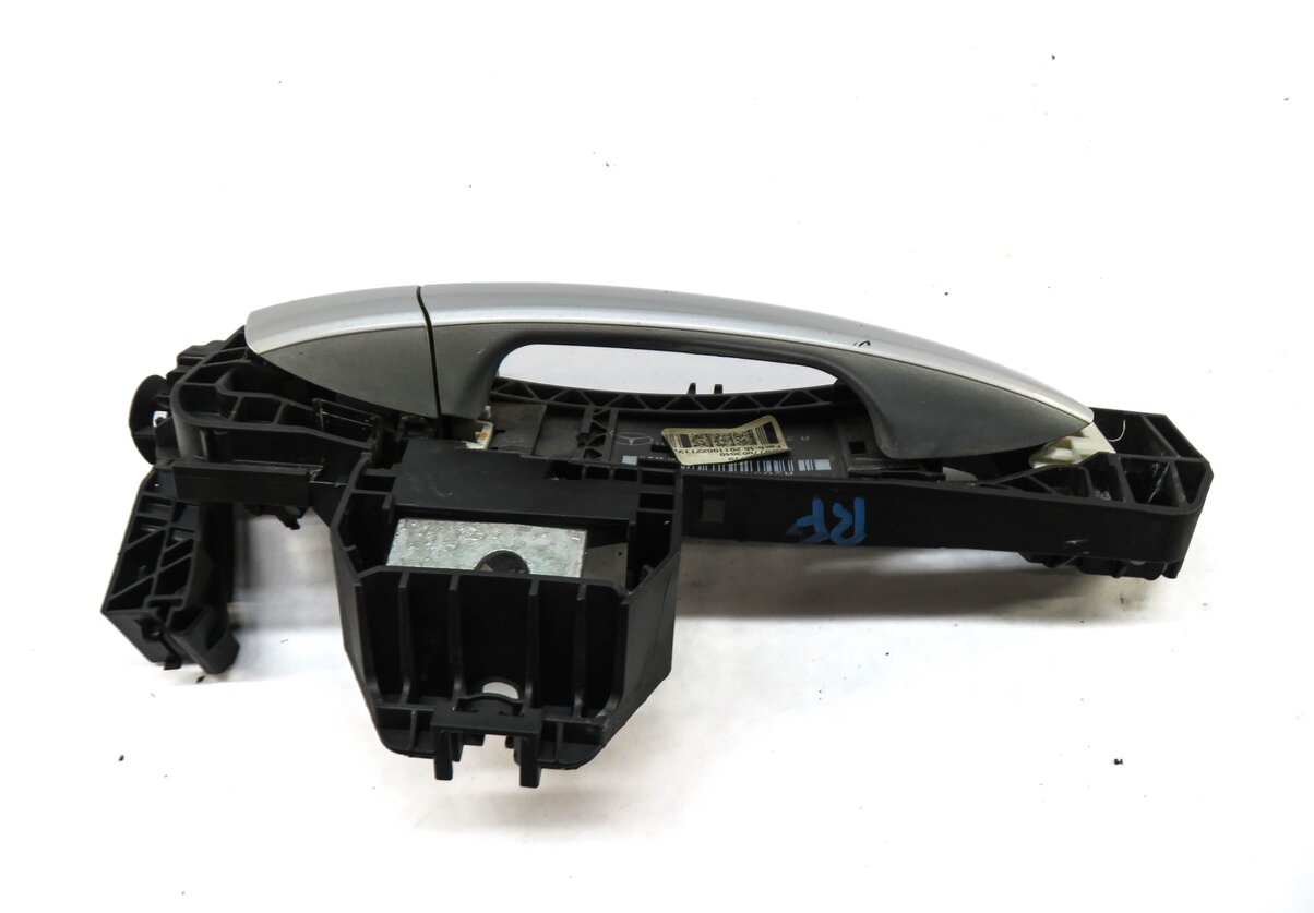 Thumbnail 3: 10-17 MERCEDES E350 E400 E550 (W207) RIGHT FRONT PASSENGER DOOR HANDLE (SILVER)
