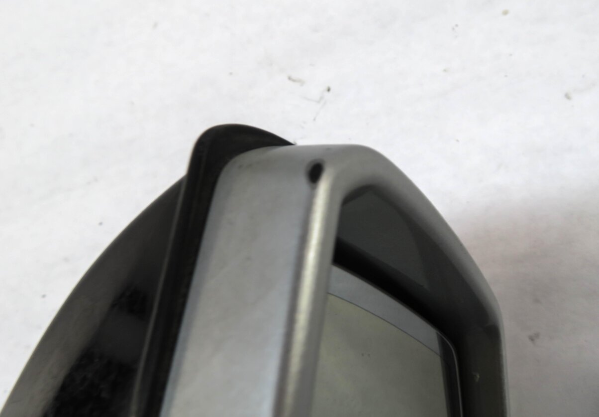 Thumbnail 7: 11-13 MERCEDES E350 E550 (W207) COUPE CONVERTIBLE - LEFT DOOR MIRROR (SILVER)