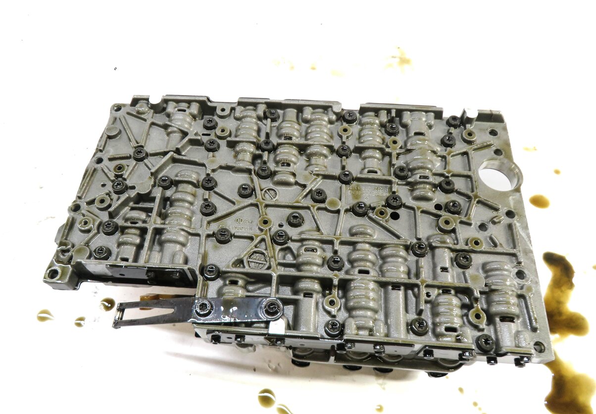 Thumbnail 6: 12-17 MB C350 E350 GLE350 GLK350 ML350 R350 SLK350 722.9 TRANSMISSION VALVE BODY