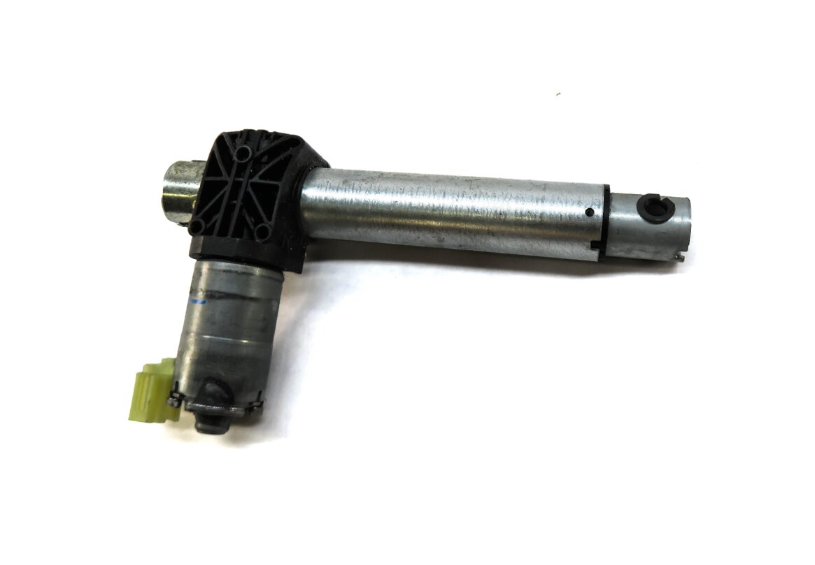 Thumbnail 4: 2011 BMW 535iGT (F07) LEFT FRONT DRIVER SEAT ADJUST ADJUSTMENT MOTOR SET
