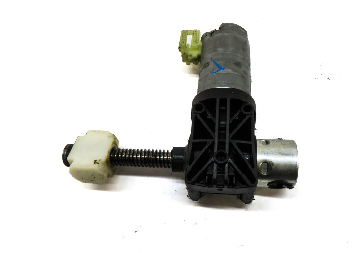 Thumbnail 6: 2011 BMW 535iGT (F07) LEFT FRONT DRIVER SEAT ADJUST ADJUSTMENT MOTOR SET
