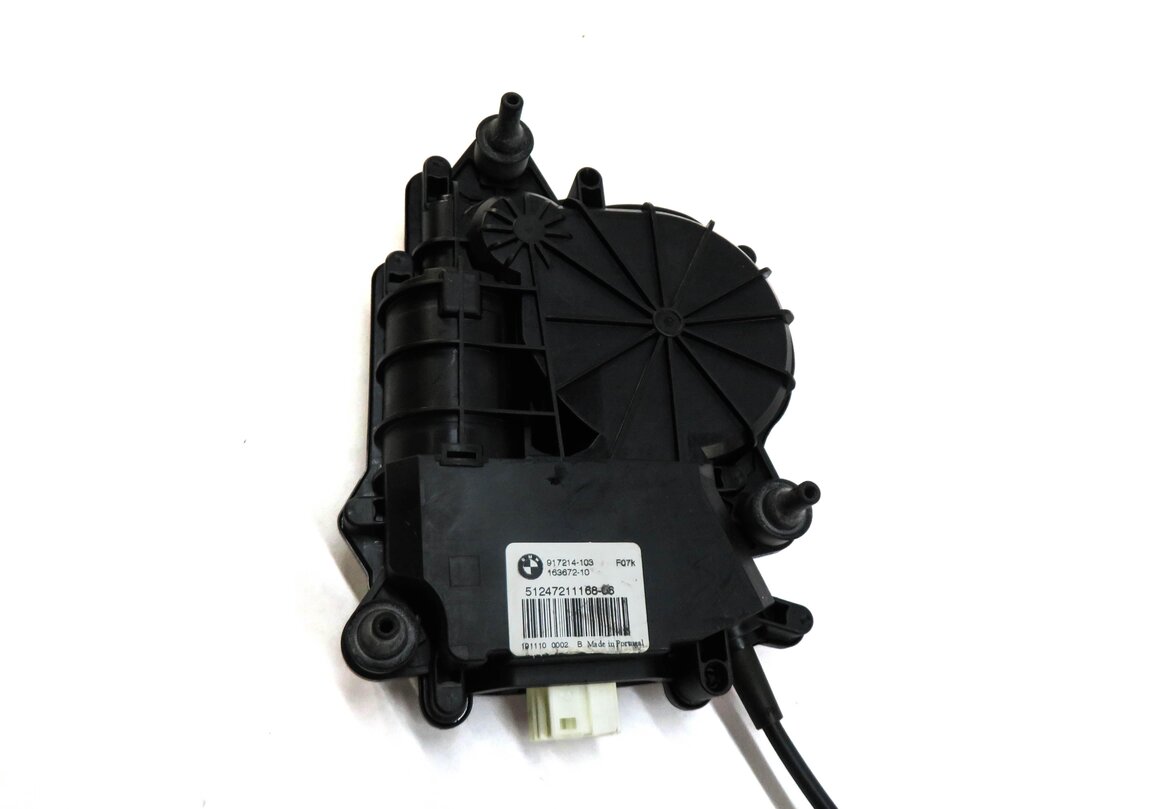 Thumbnail 5: 2011 BMW 535iGT (F07) REAR UPPER TRUNK LOCK LATCH ACTUATOR w/ SOFT CLOSE MOTOR