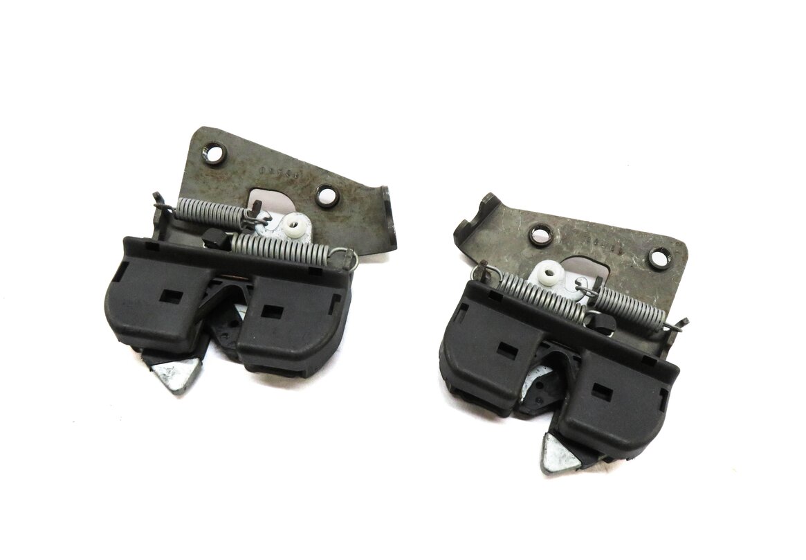 2011 BMW 535iGT (F07) LEFT & RIGHT REAR FOLDING SEAT LOCK LATCH SET-2
