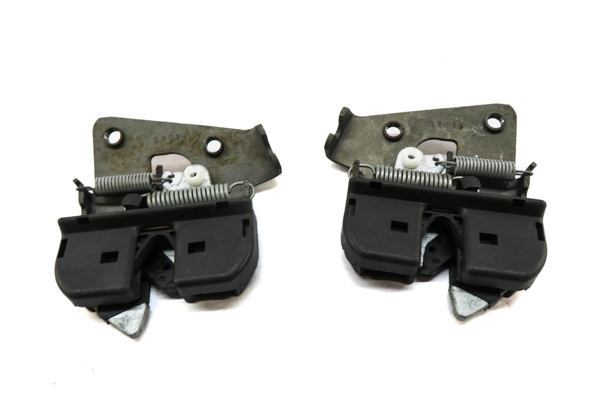 Thumbnail 2: 2011 BMW 535iGT (F07) LEFT & RIGHT REAR FOLDING SEAT LOCK LATCH SET-2