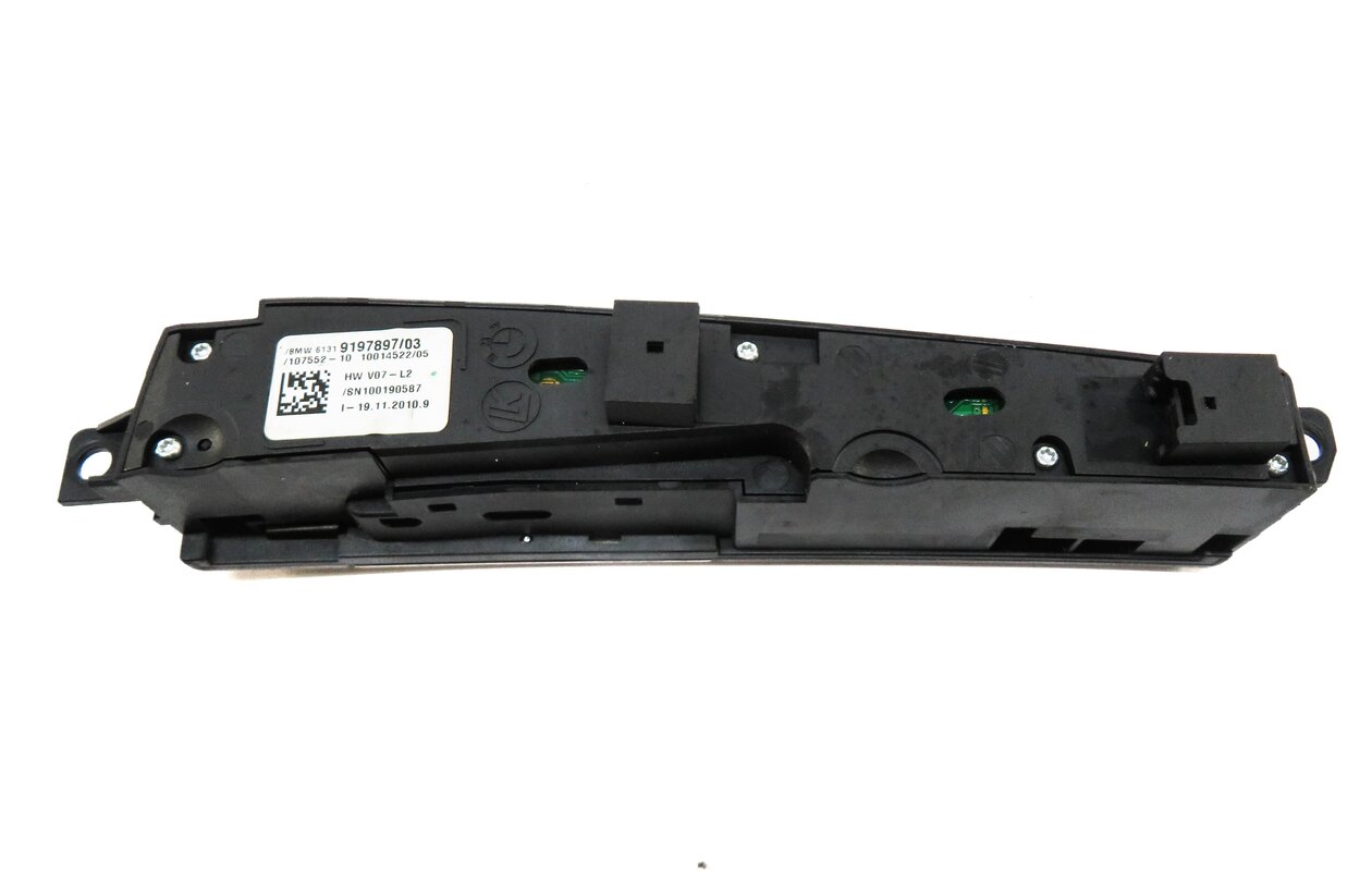 Thumbnail 3: 2011 BMW 535iGT (F07) TRACTION CONTROL SUSPENSION PDC SWITCH BUTTON PANEL