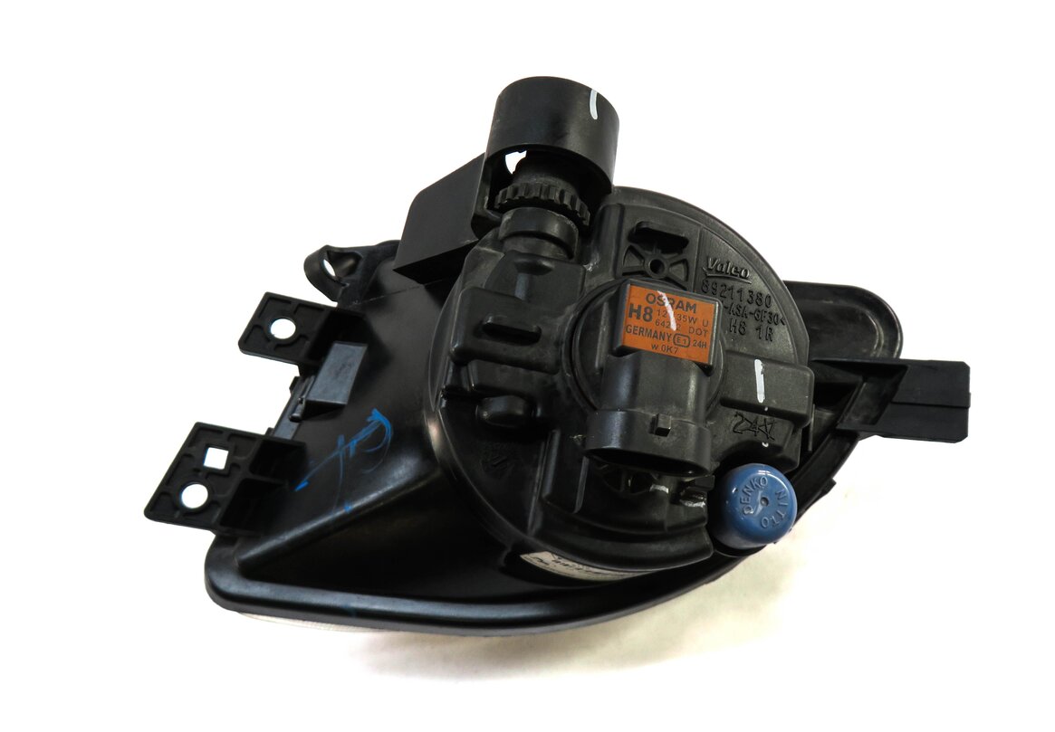 Thumbnail 3: 2010-2013 BMW 535iGT 550iGT (F07) RIGHT FRONT PASSENGER FOG LIGHT DRIVING LAMP