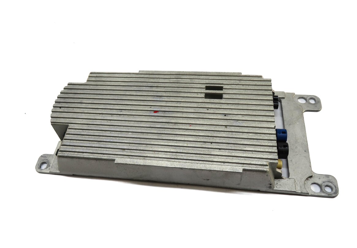 Thumbnail 2: 2011 BMW 535iGT (F07) BLUETOOTH TELEMATICS COMMUNICATION COMBOX CONTROL MODULE