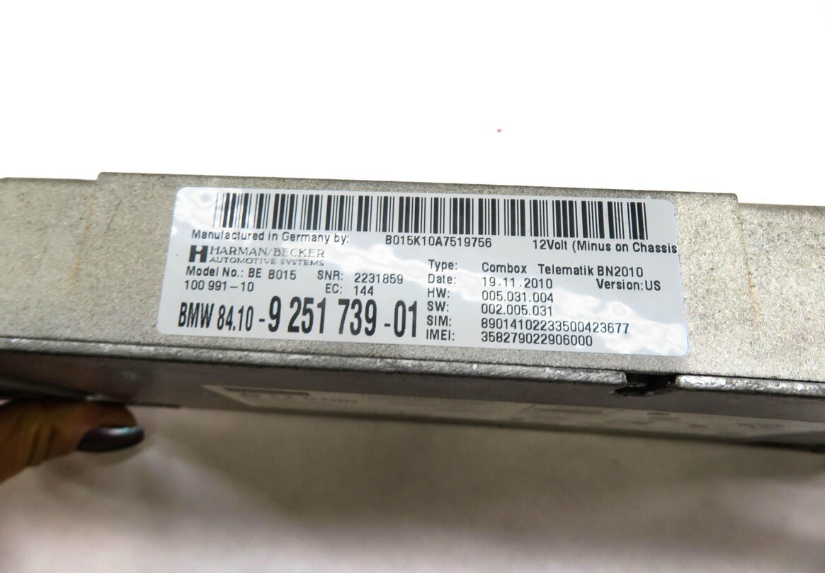 Thumbnail 4: 2011 BMW 535iGT (F07) BLUETOOTH TELEMATICS COMMUNICATION COMBOX CONTROL MODULE