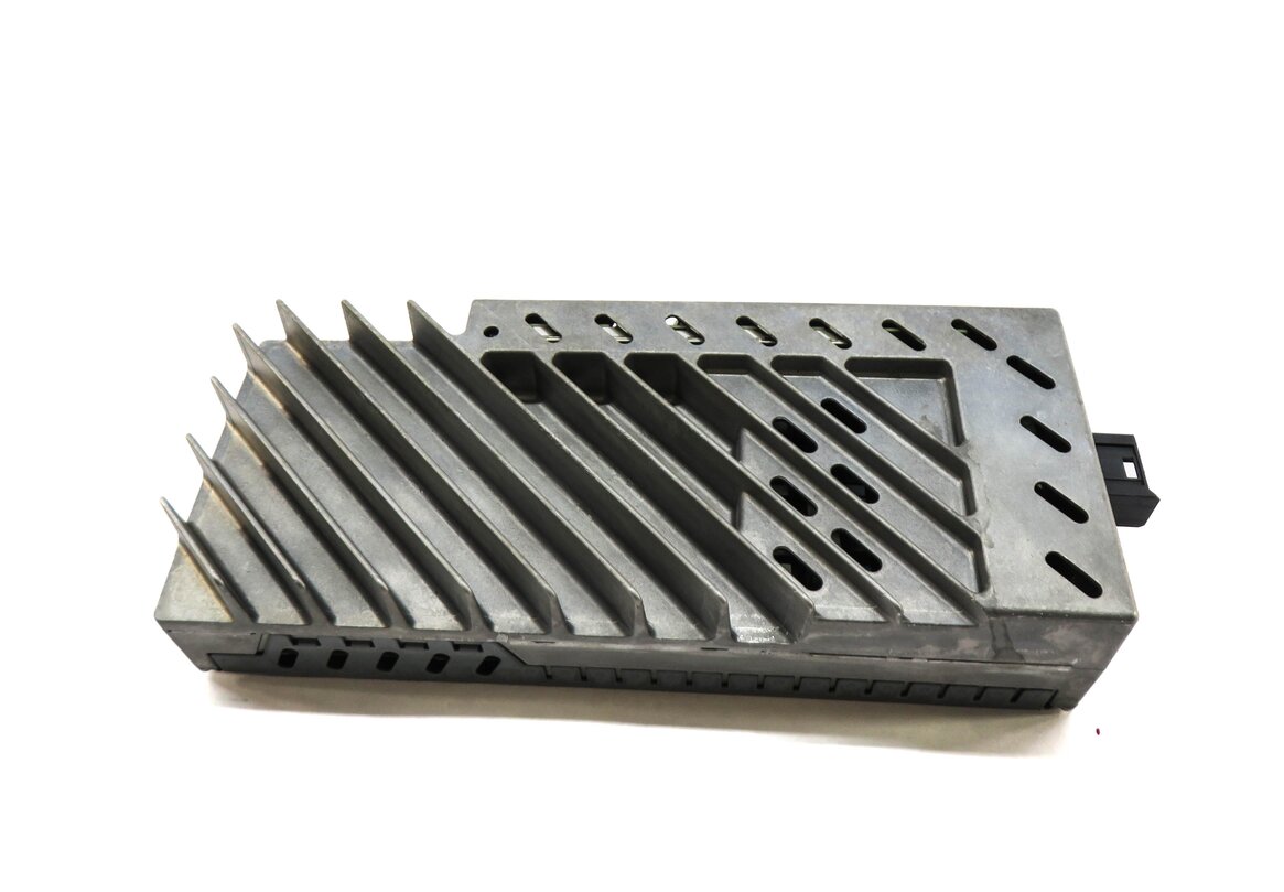 Thumbnail 2: 11-14 BMW 5 6 SERIES M5 M6 (F06 F10 F12 F13) STEREO HARMAN AUDIO AMP AMPLIFIER