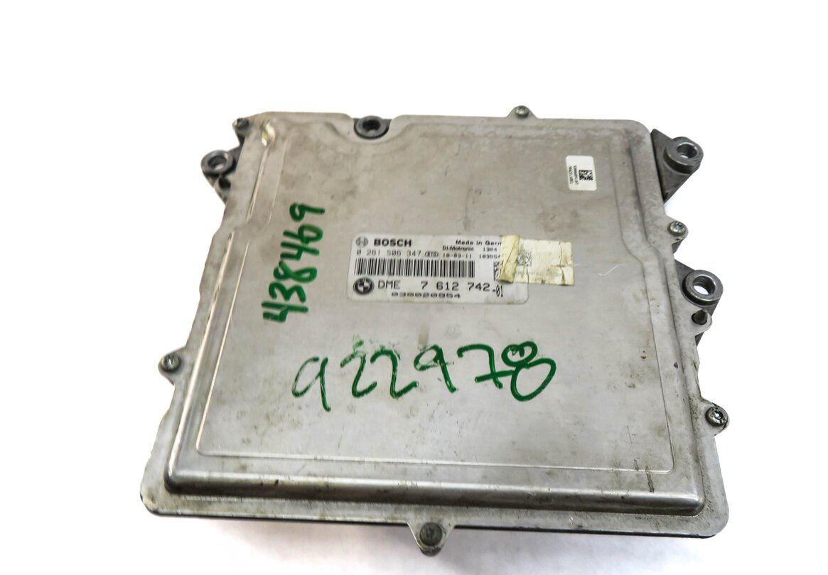 Thumbnail 5: 11-12 BMW 535i 535iGT X3 (F06 F07 F10) 3.0L N55 ENGINE DME CAS-4 MODULE KEY SET
