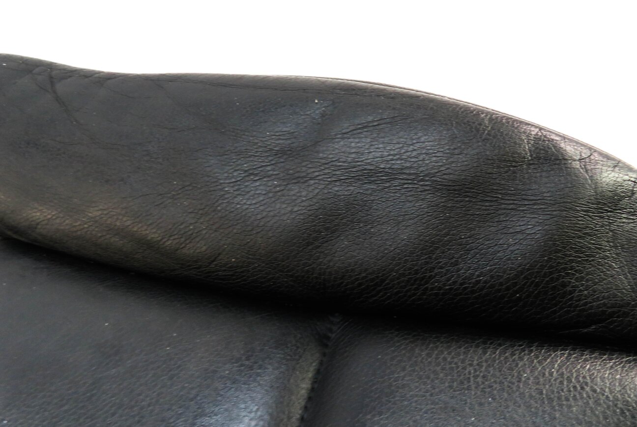 Thumbnail 6: 2011 BMW 535iGT (F07) LEFT FRONT DRIVER LOWER BOTTOM HEATED SEAT CUSHION (BLACK)