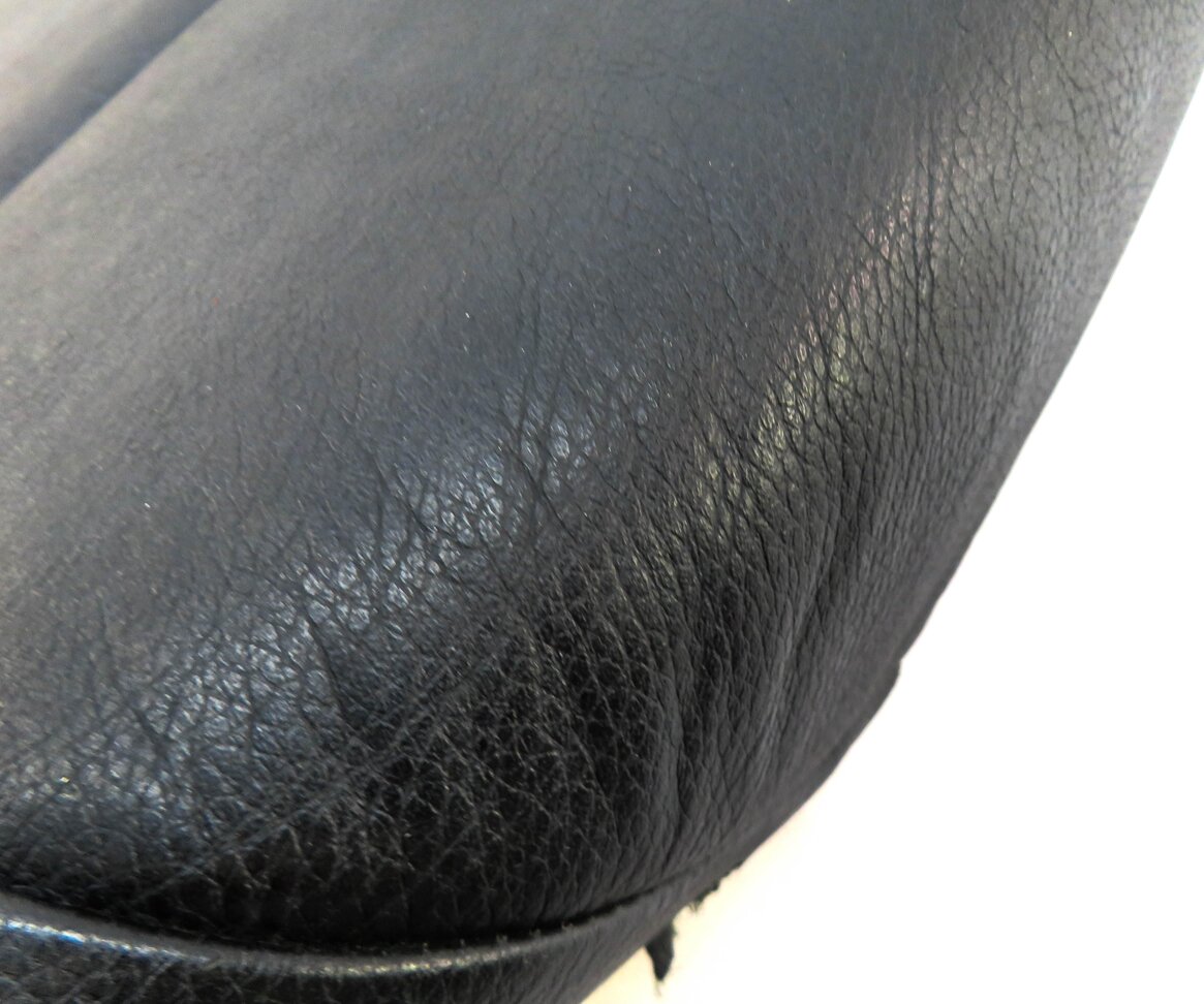 Thumbnail 7: 2011 BMW 535iGT (F07) RIGHT PASSENGER LOWER BOTTOM HEATED SEAT CUSHION (BLACK)