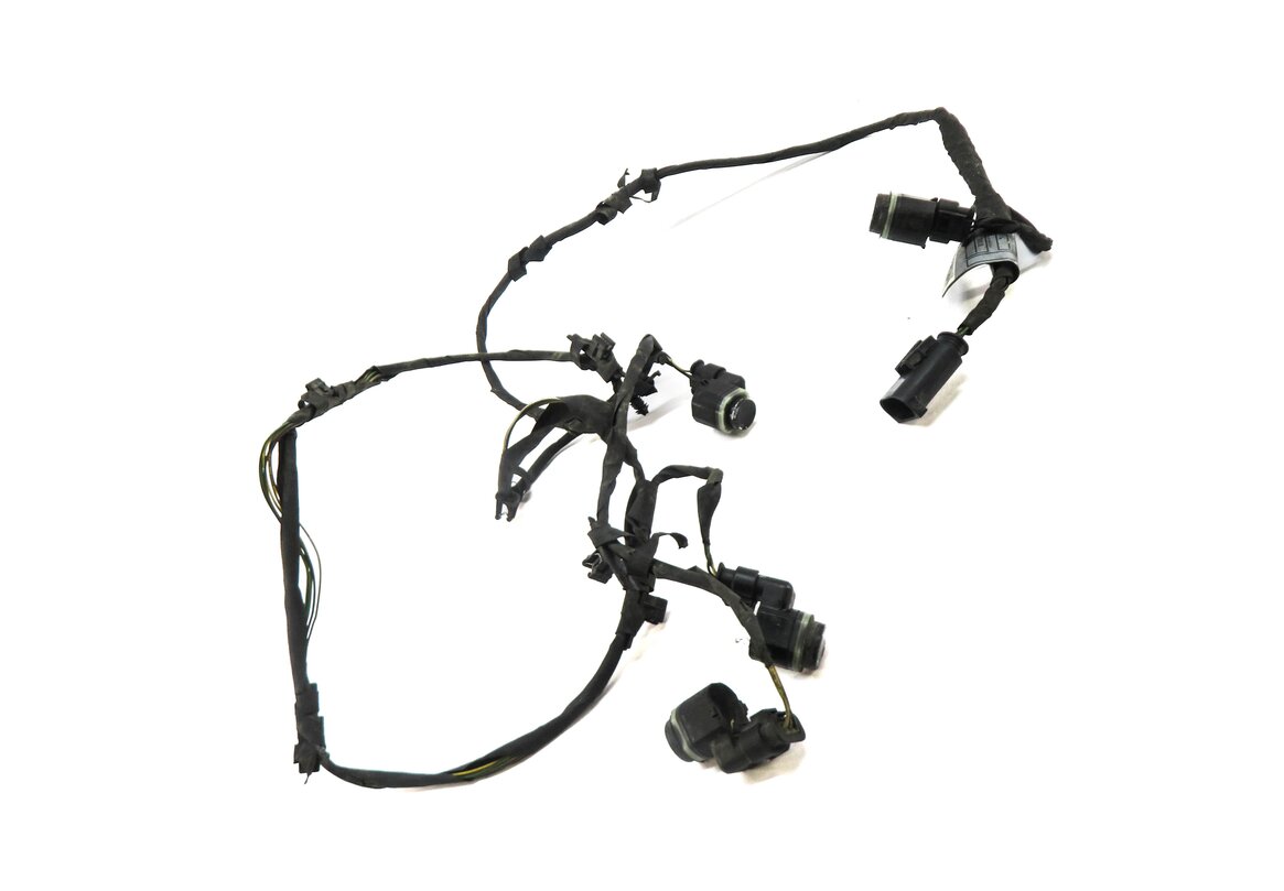 Thumbnail 2: 2011 BMW 535iGT (F07) FRONT PDC PARK DISTANCE SENSOR SET w/ HARNESS (BLACK 475)