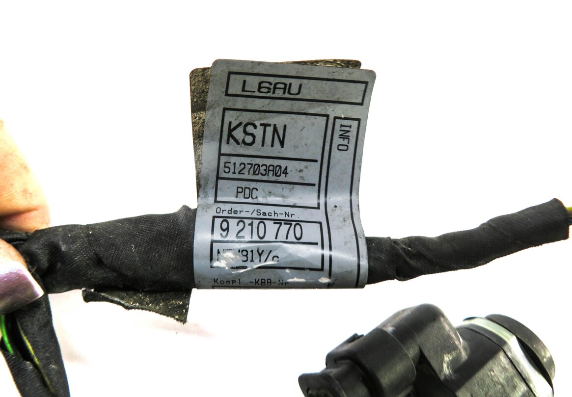 Thumbnail 3: 2011 BMW 535iGT (F07) FRONT PDC PARK DISTANCE SENSOR SET w/ HARNESS (BLACK 475)
