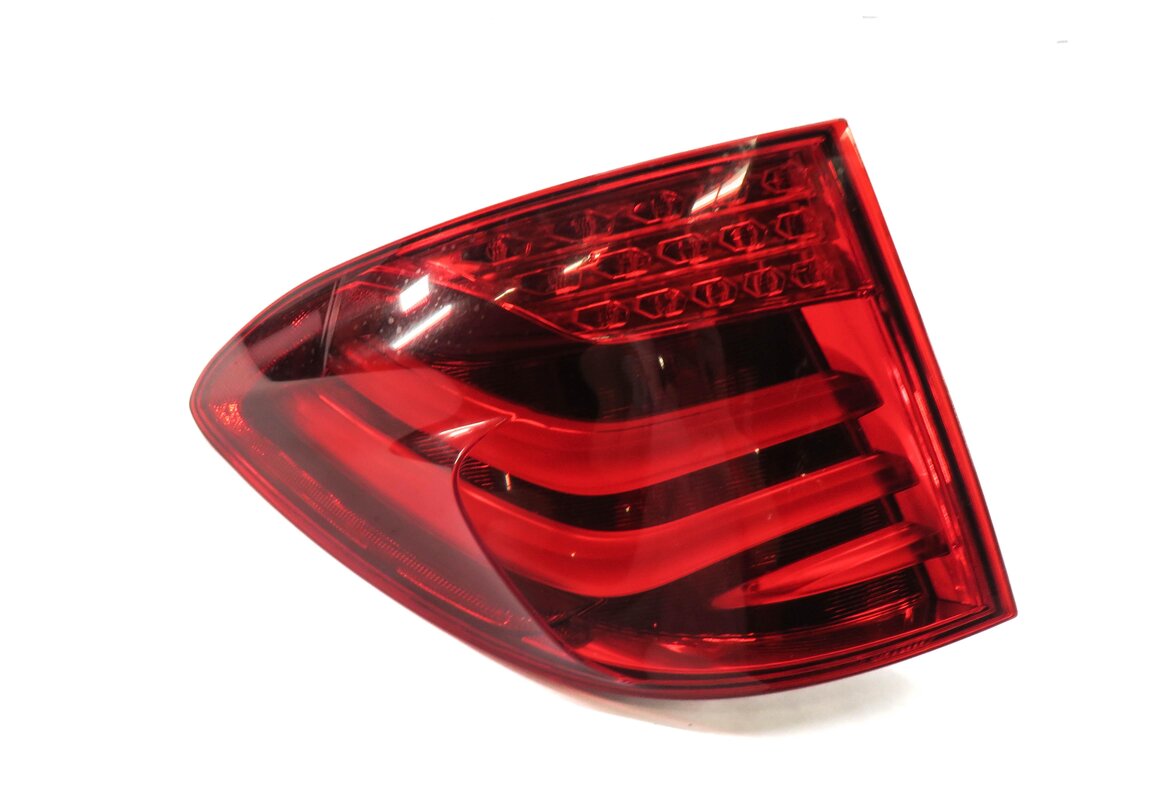 Thumbnail 3: 2010-2013 BMW 535iGT 550iGT (F07) LEFT DRIVER OUTER TAILLIGHT BRAKE LIGHT LAMP