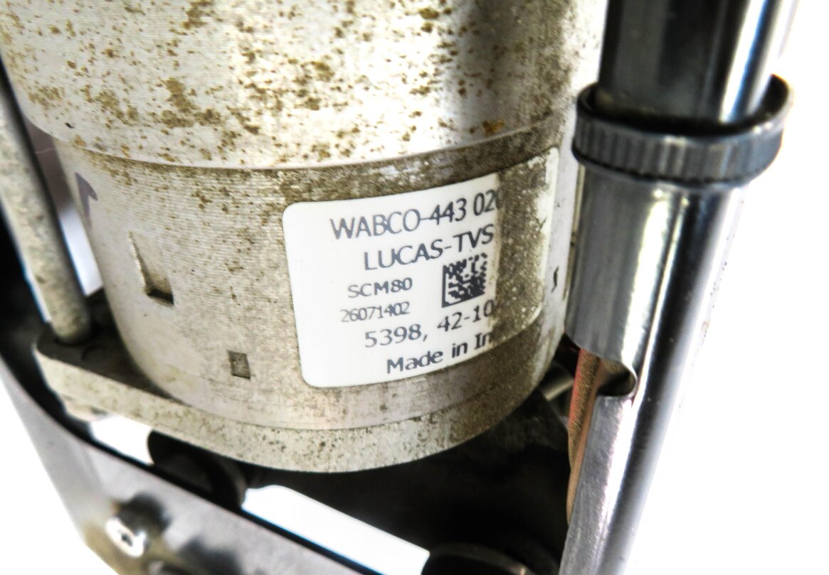 Thumbnail 7: 09-17 BMW 535iGT 550iGT 740i 750i 760i (F01 F10) AIR SUSPENSION COMPRESSOR PUMP