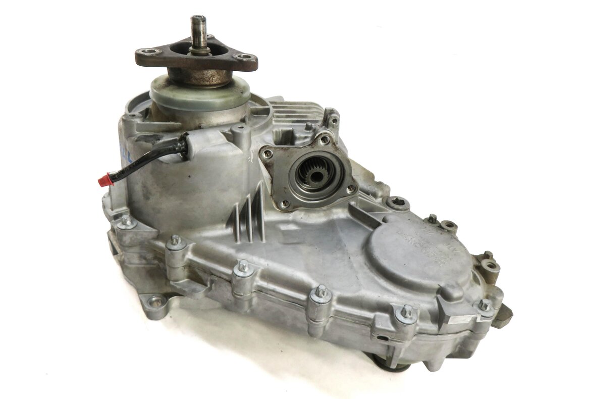 2007-2010 BMW X5 X6 (E70 E71) 3.0L ENGINE ATC 700 FRONT TRANSFER CASE w/o MOTOR